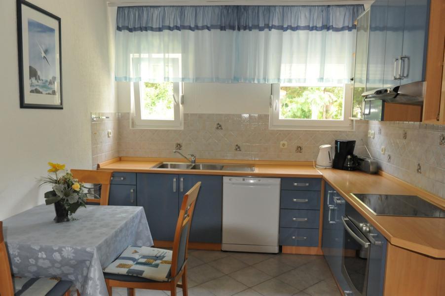 Apartments Angela Kampor Ngoại thất bức ảnh